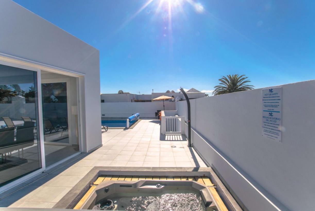 Villa Rossa - Villas Now - Lh215 By Villas Now Ltd Playa Blanca  Exterior photo